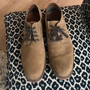 Crown and Ivy Mens shoes